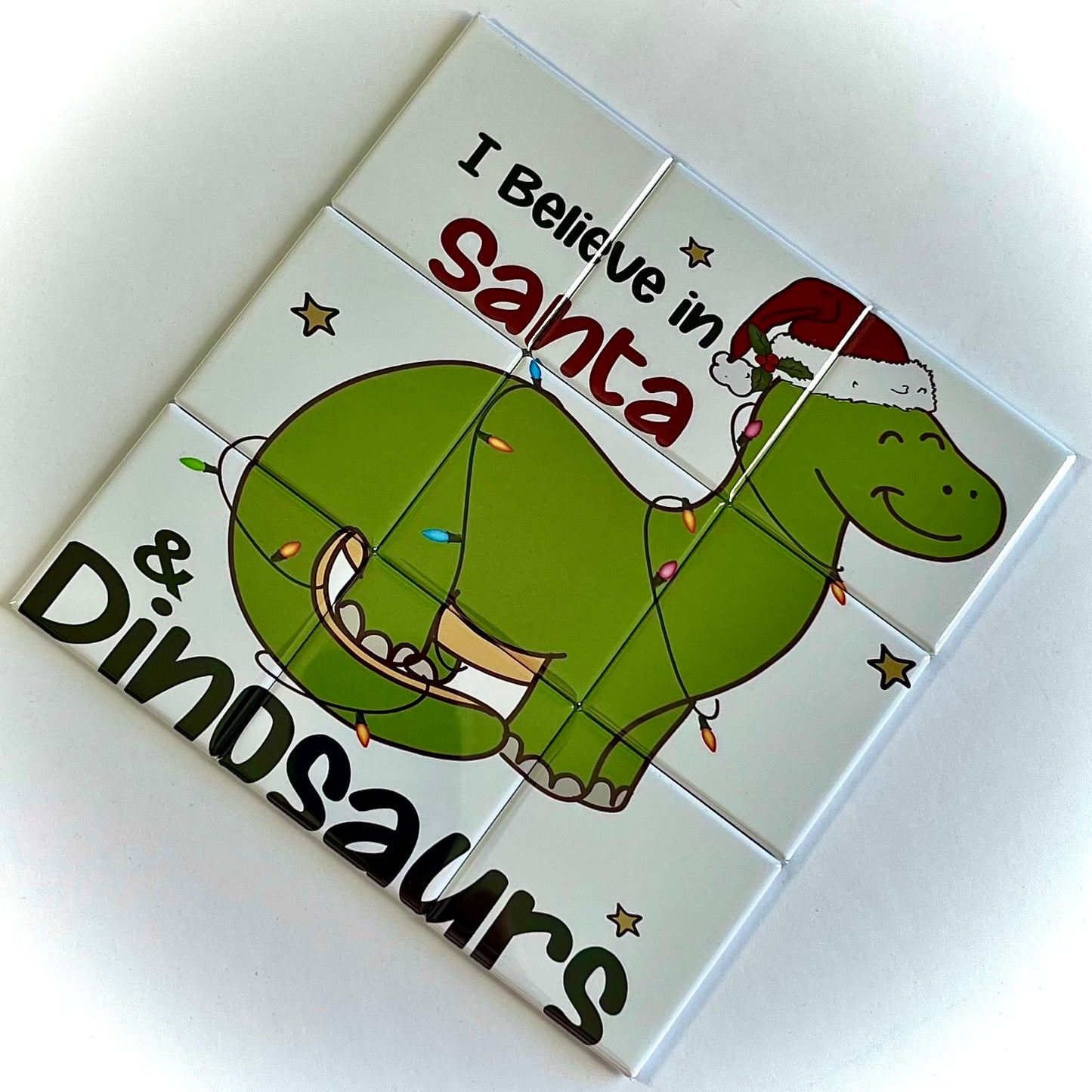 SANTA AND DINOS MAGNETIC PUZZLE